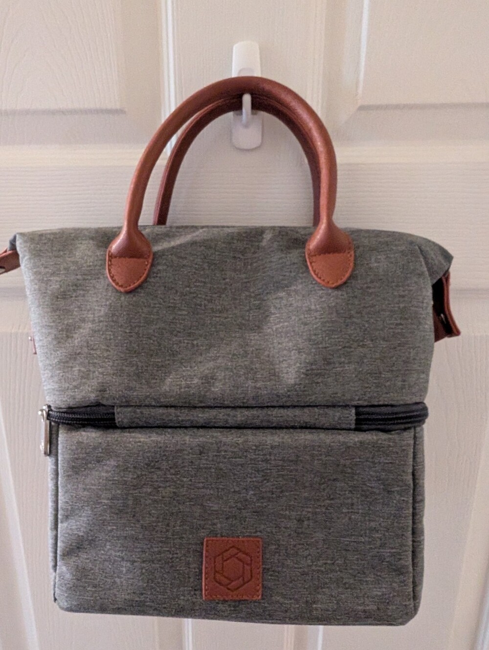 Urban Lunch Bag Gray with Brown Handles